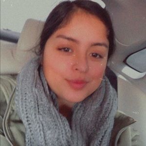 Meet your Posher, Brianna